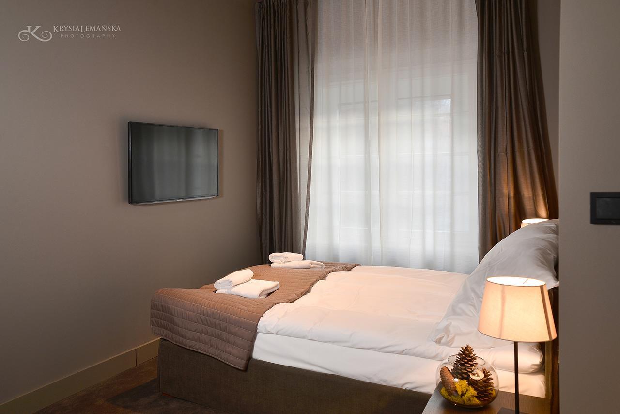 Hotel Biala Sala 스자브노-즈드로이 외부 사진