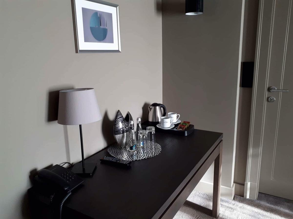 Hotel Biala Sala 스자브노-즈드로이 외부 사진